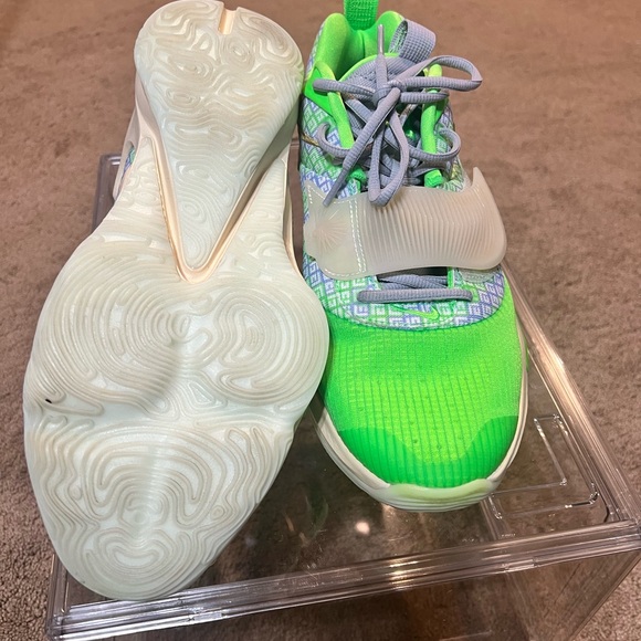 giannis greek freak custom - Picture 2 of 5